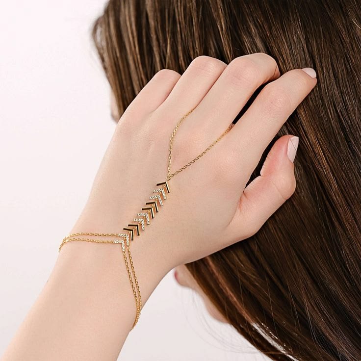 Diamond Style Hand Chain