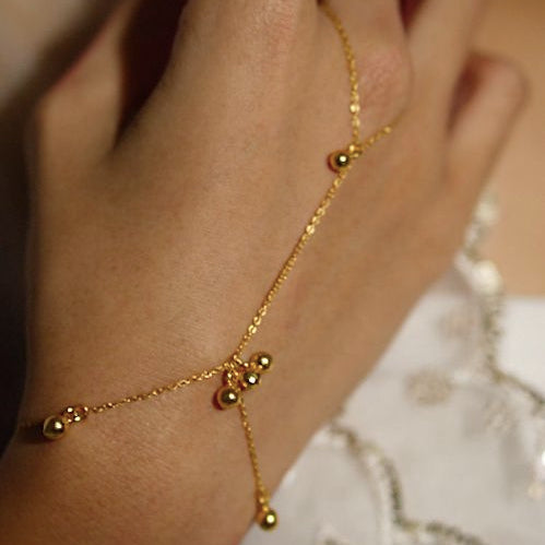 Amora Hand Chain