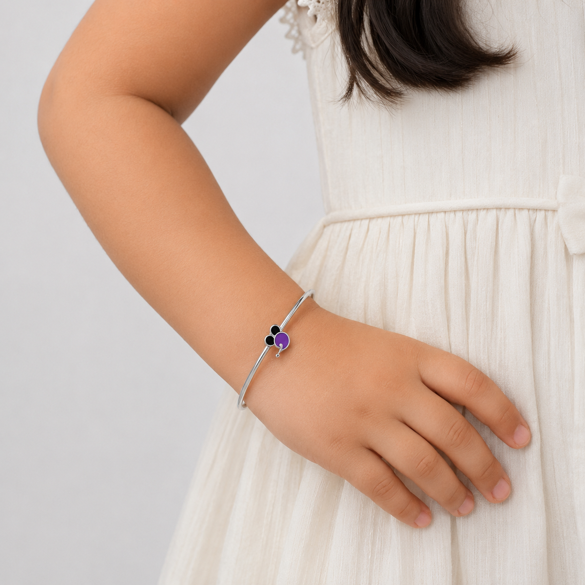 Child’s Silver Charm bangle