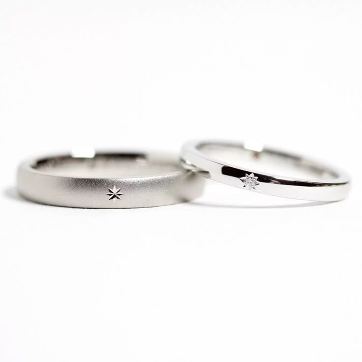 Couple silver rings