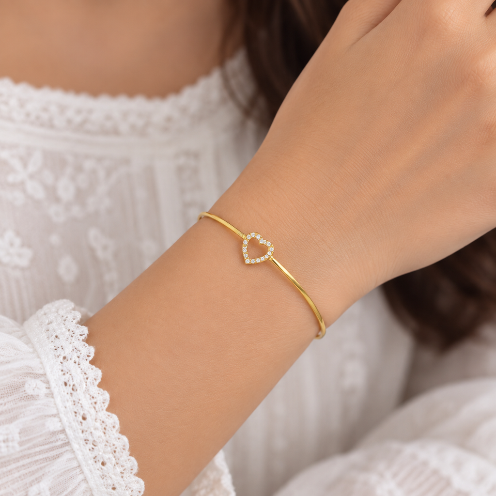 Crystal Heart Gold Bangle