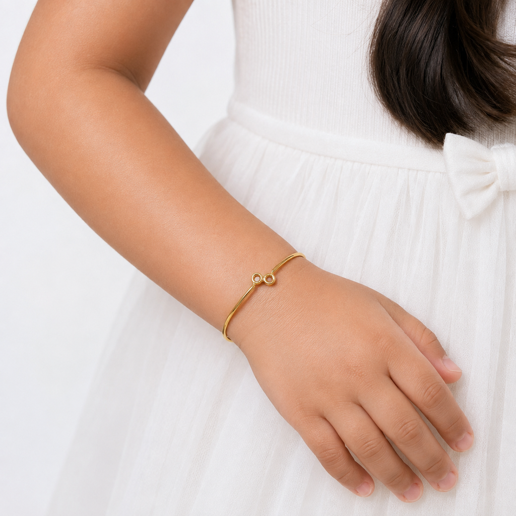 Delicate Gold Bracelet 