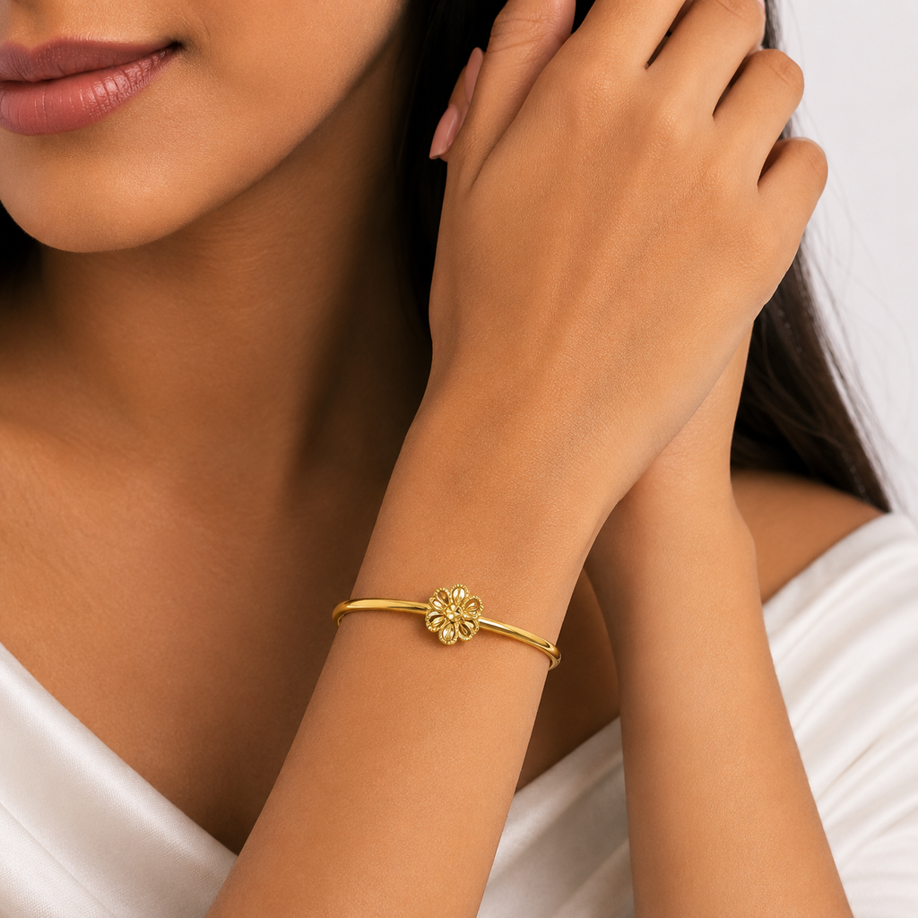 Elegant Gold Floral Bangle