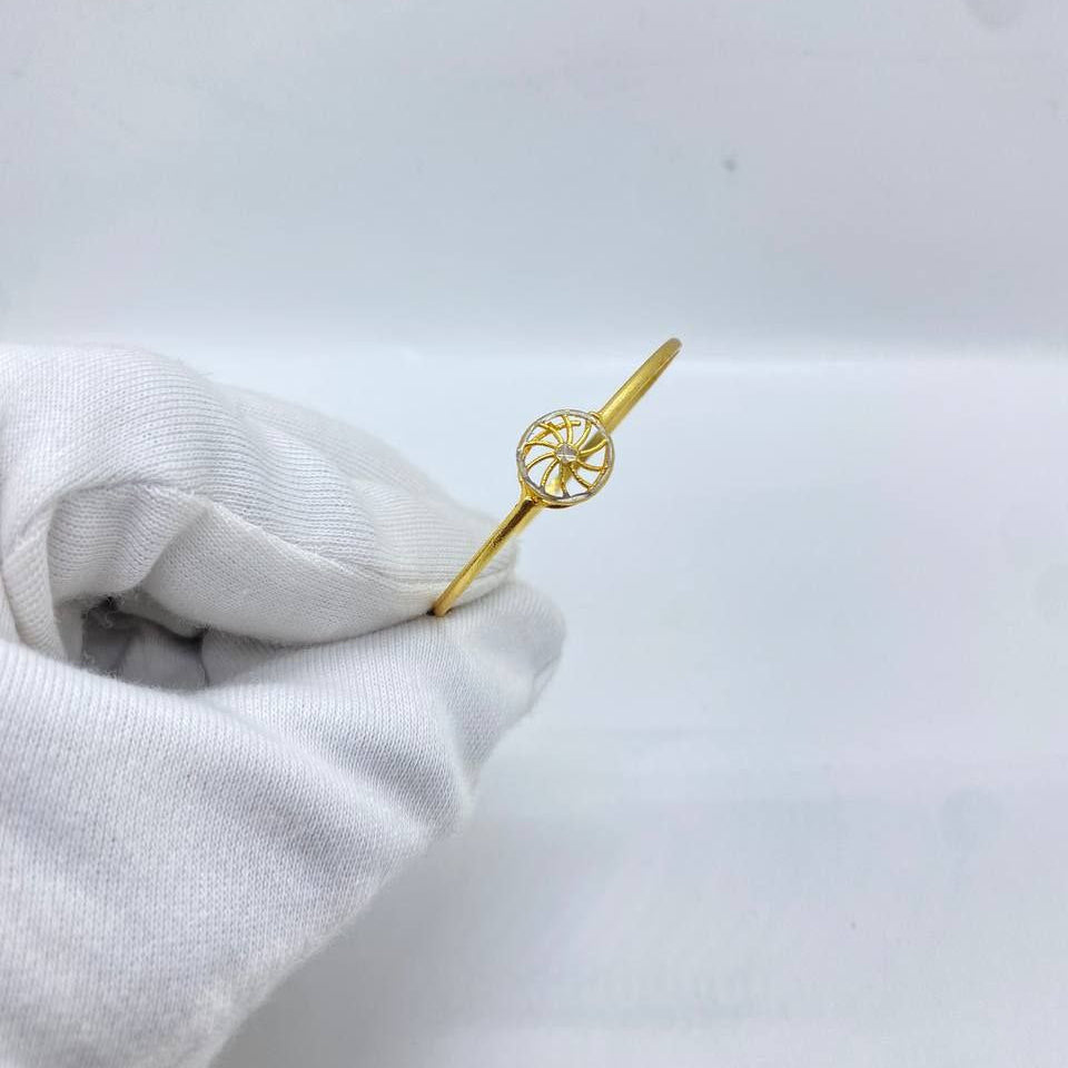 Elegant Gold Medallion bangle