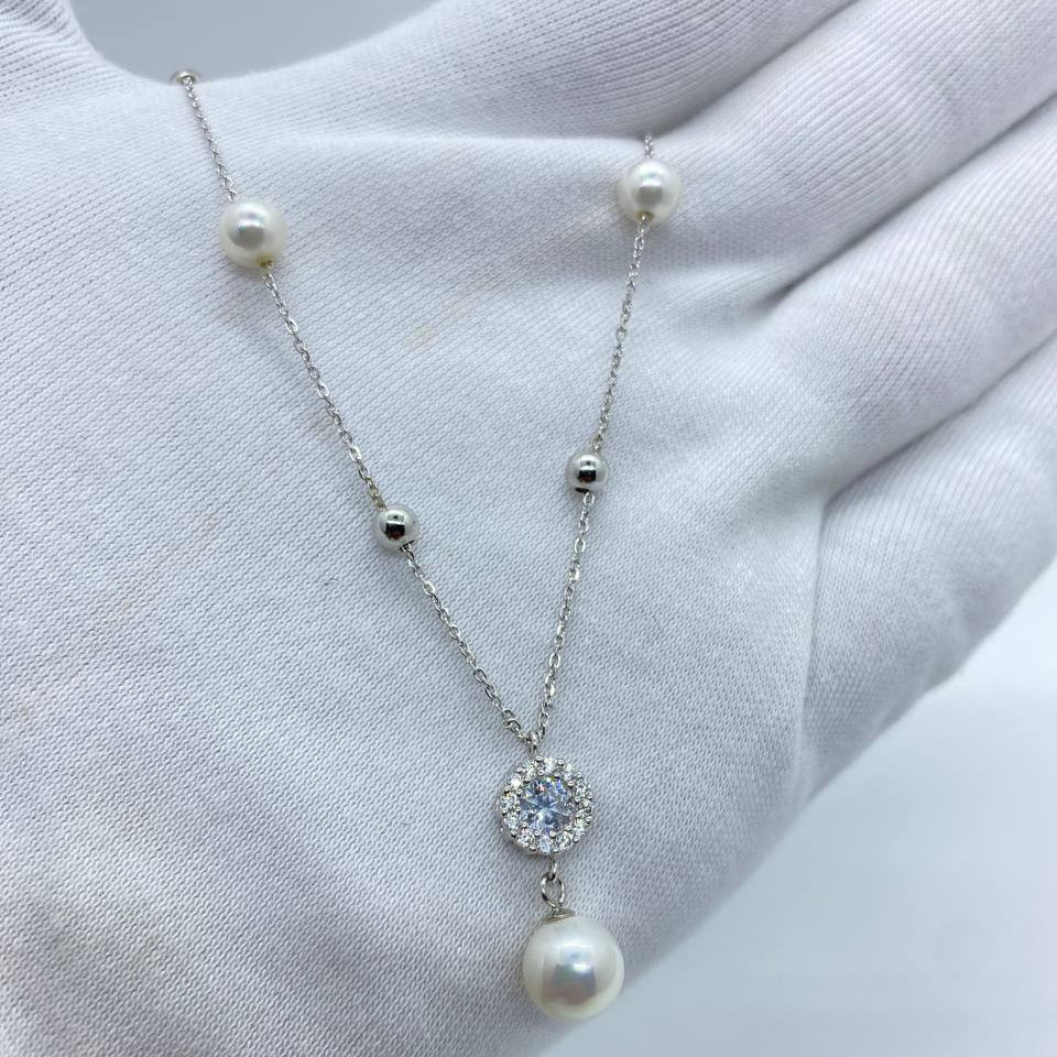 Elegant Pearl Necklace