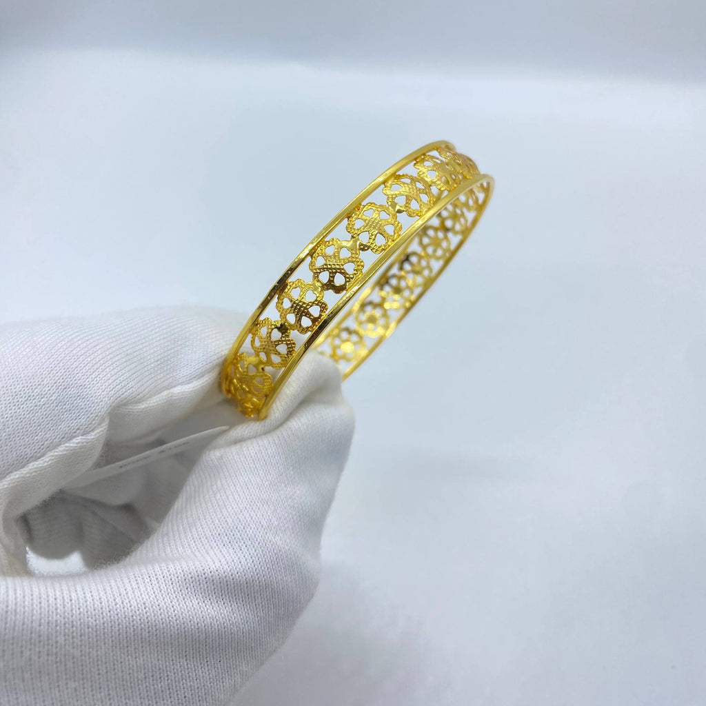Elegant silver Filigree Bangle