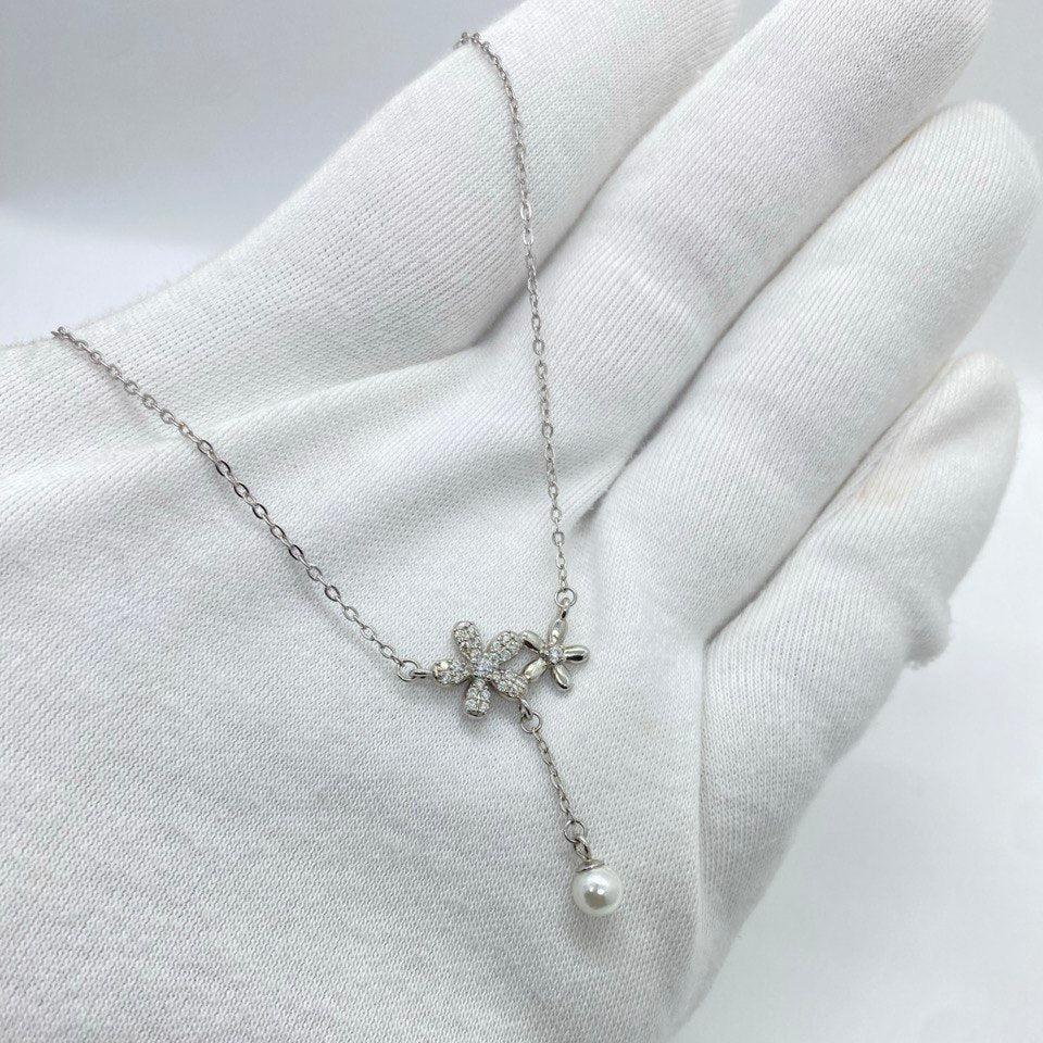 silver necklace