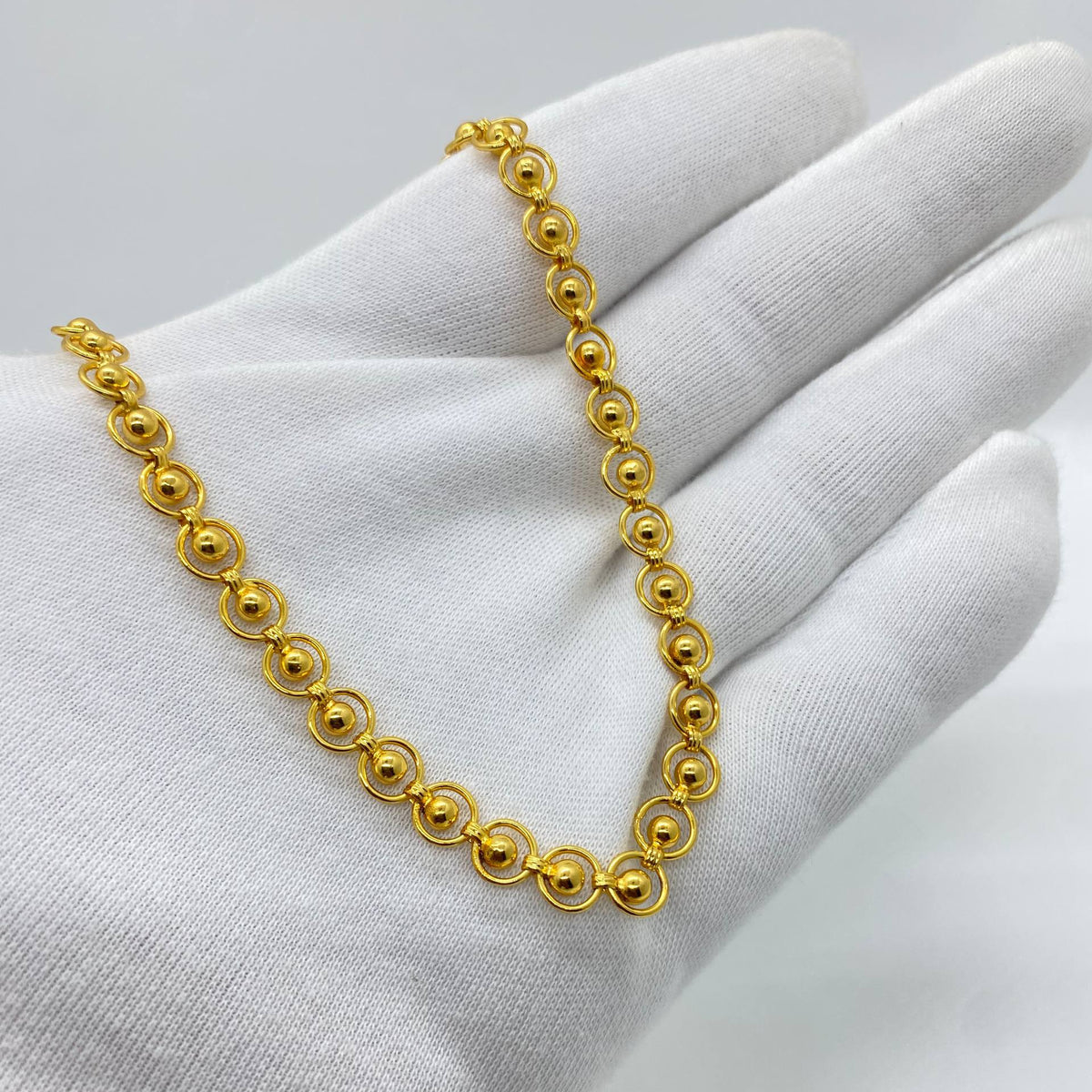 Gold Beaded Circle Link Chain