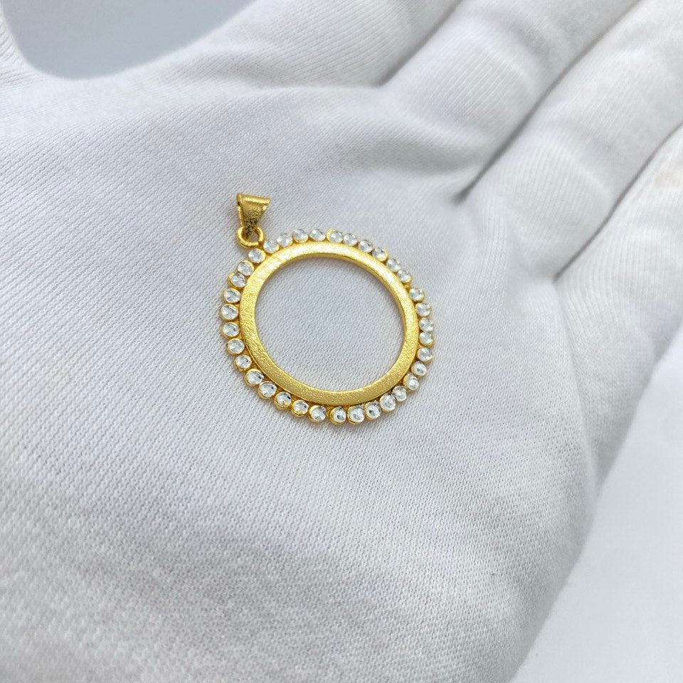 Gold Round Crystal Halo Pendant