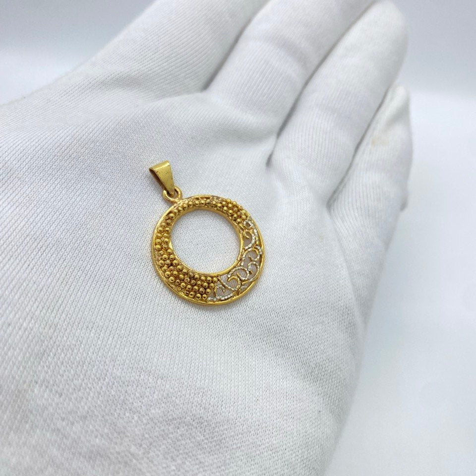 silver pendant