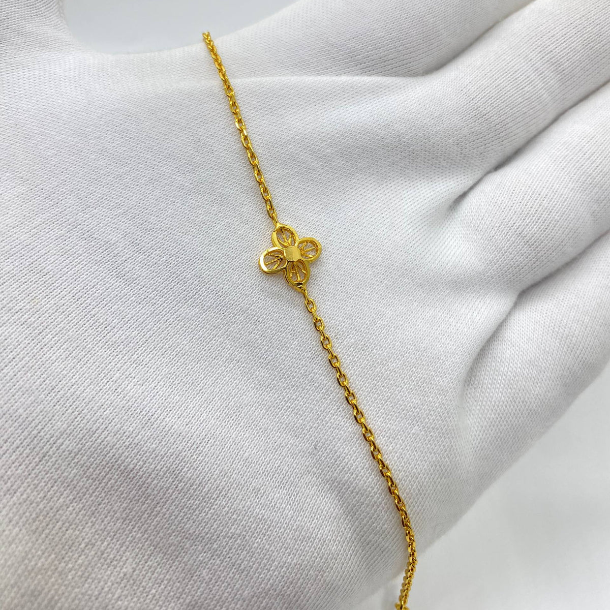 Golden Floral Charm Bracelet
