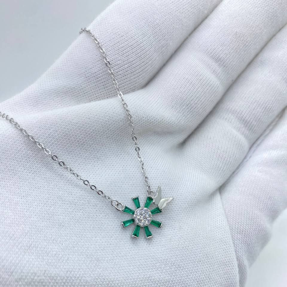 Green Crystal Flower Necklace
