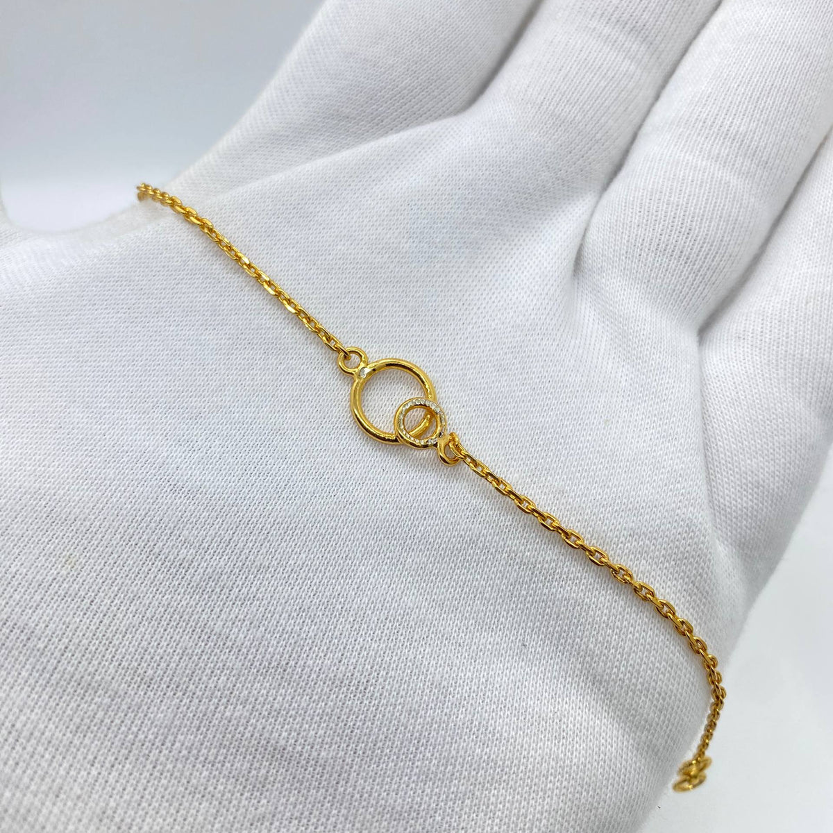 Infinity Circle Gold Bracelet