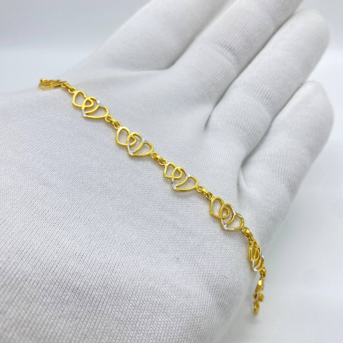 Interlocking Heart Link Bracelet