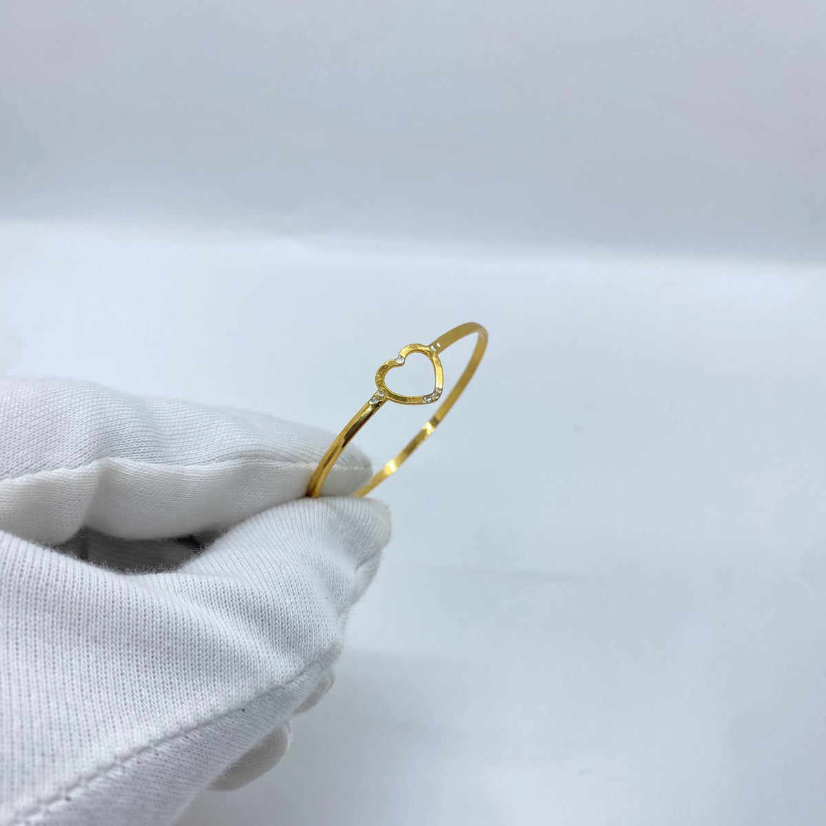 Open Heart Gold Bangle