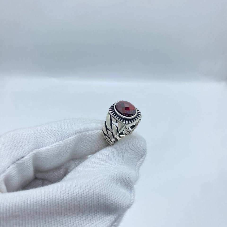 Red Oval Stone Vintage Silver Men’s Ring