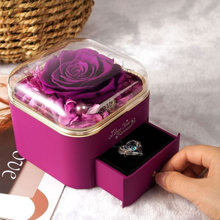 Red Rose Necklace Gift Box