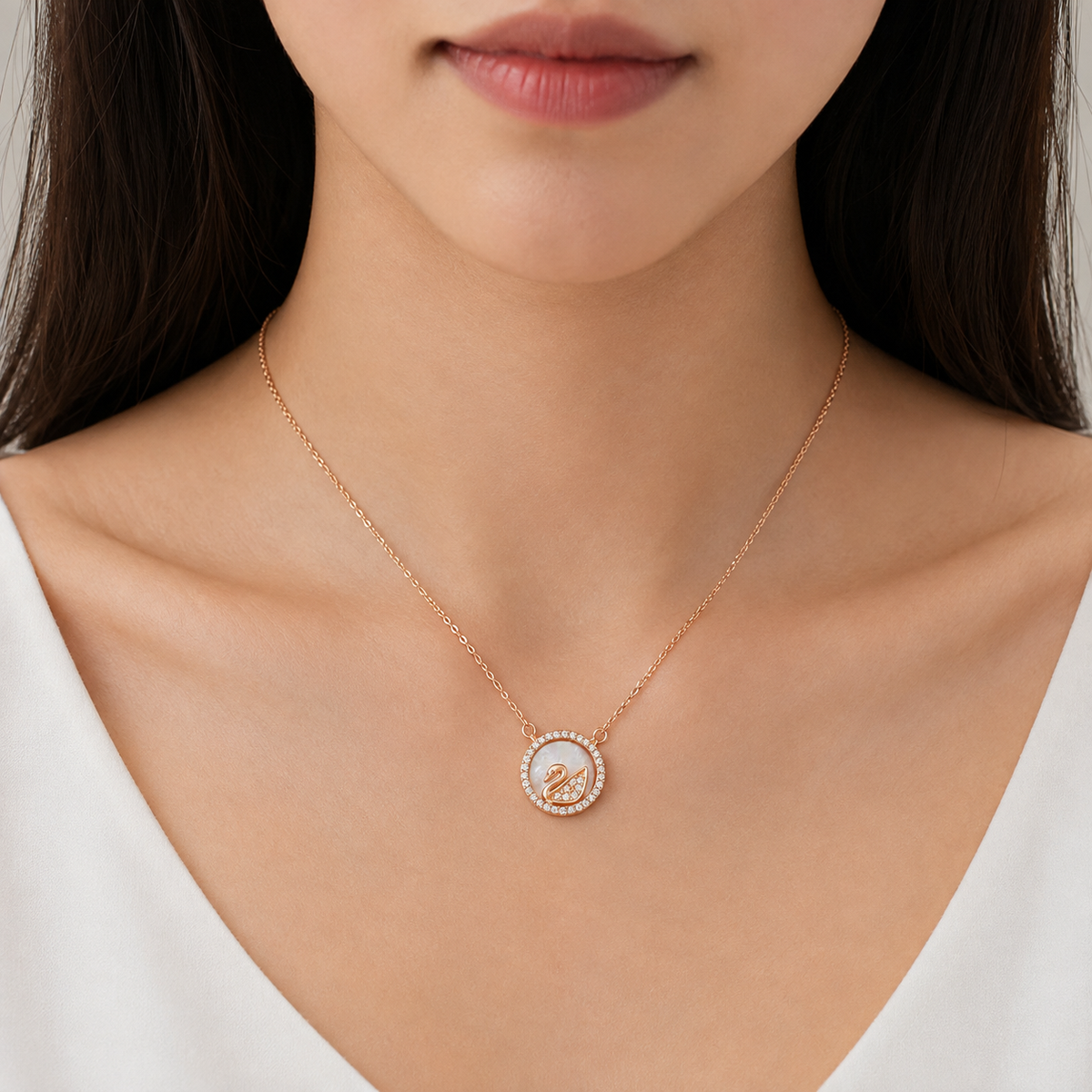 Rose Gold Swan Pearl Necklace
