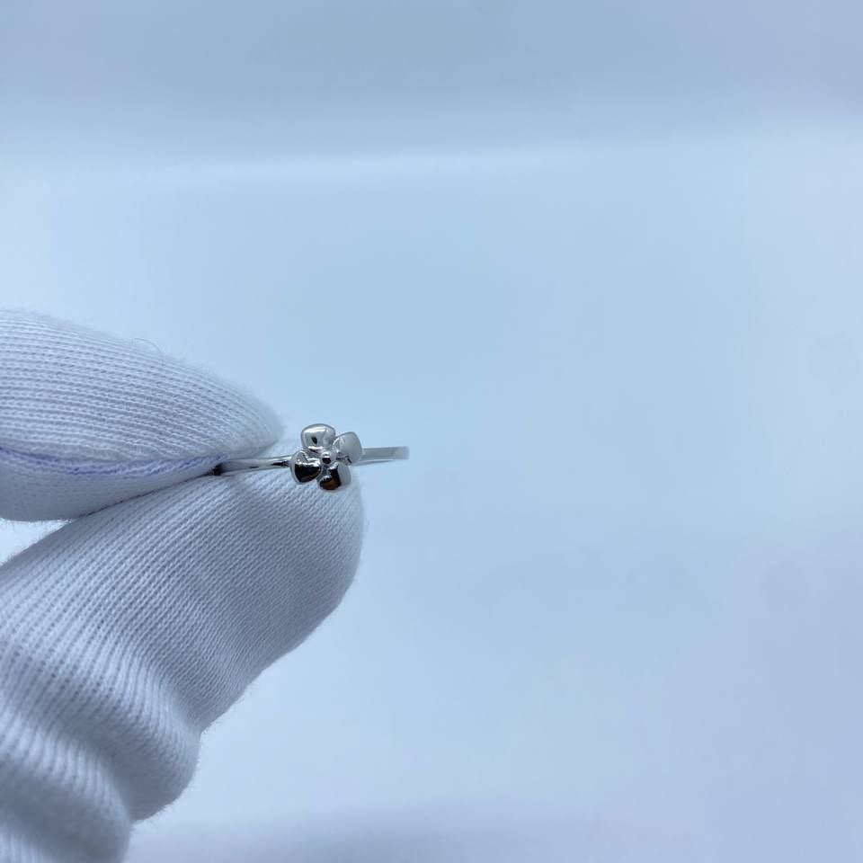 Silver Four Leaf Clover Ring