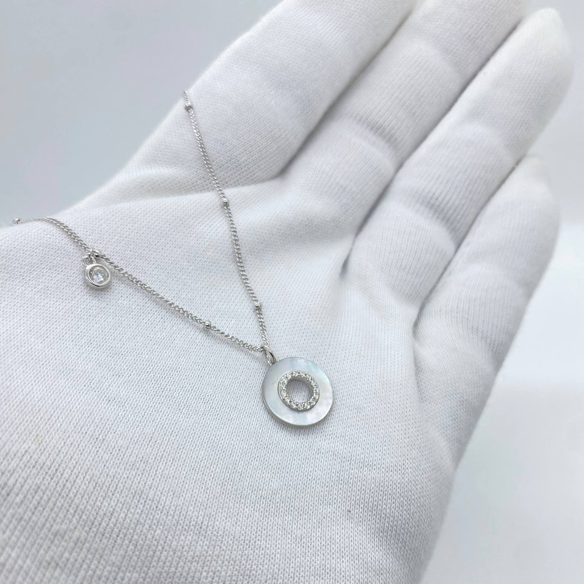 Silver Mother of Pearl Circle Necklace